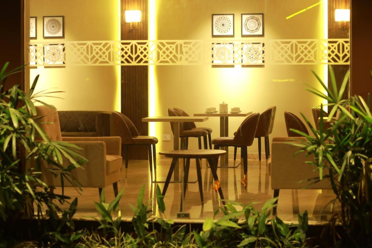 Magnet Hotel كانور المظهر الخارجي الصورة