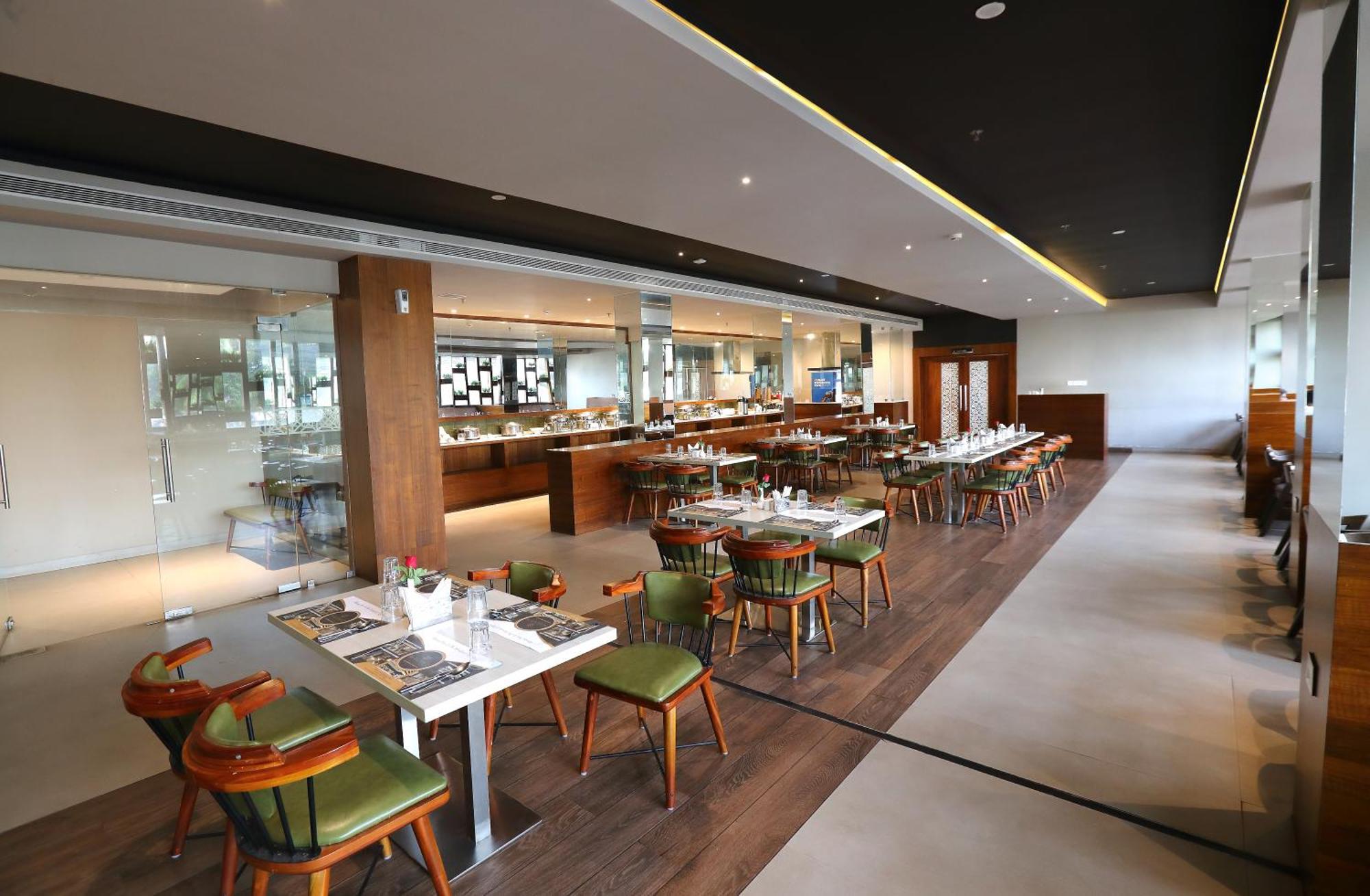 Magnet Hotel كانور المظهر الخارجي الصورة