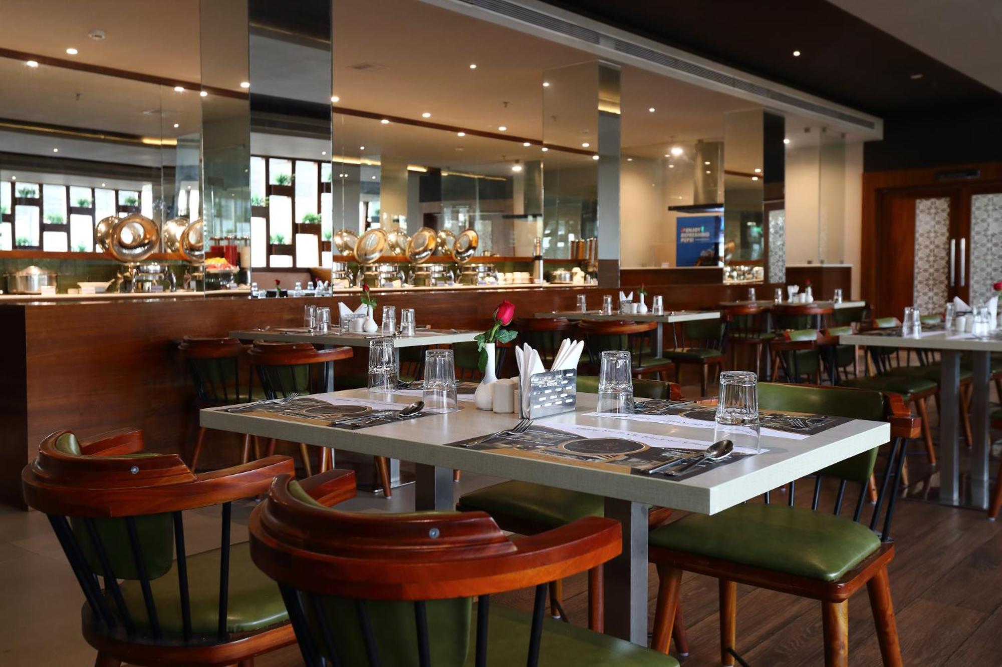 Magnet Hotel كانور المظهر الخارجي الصورة