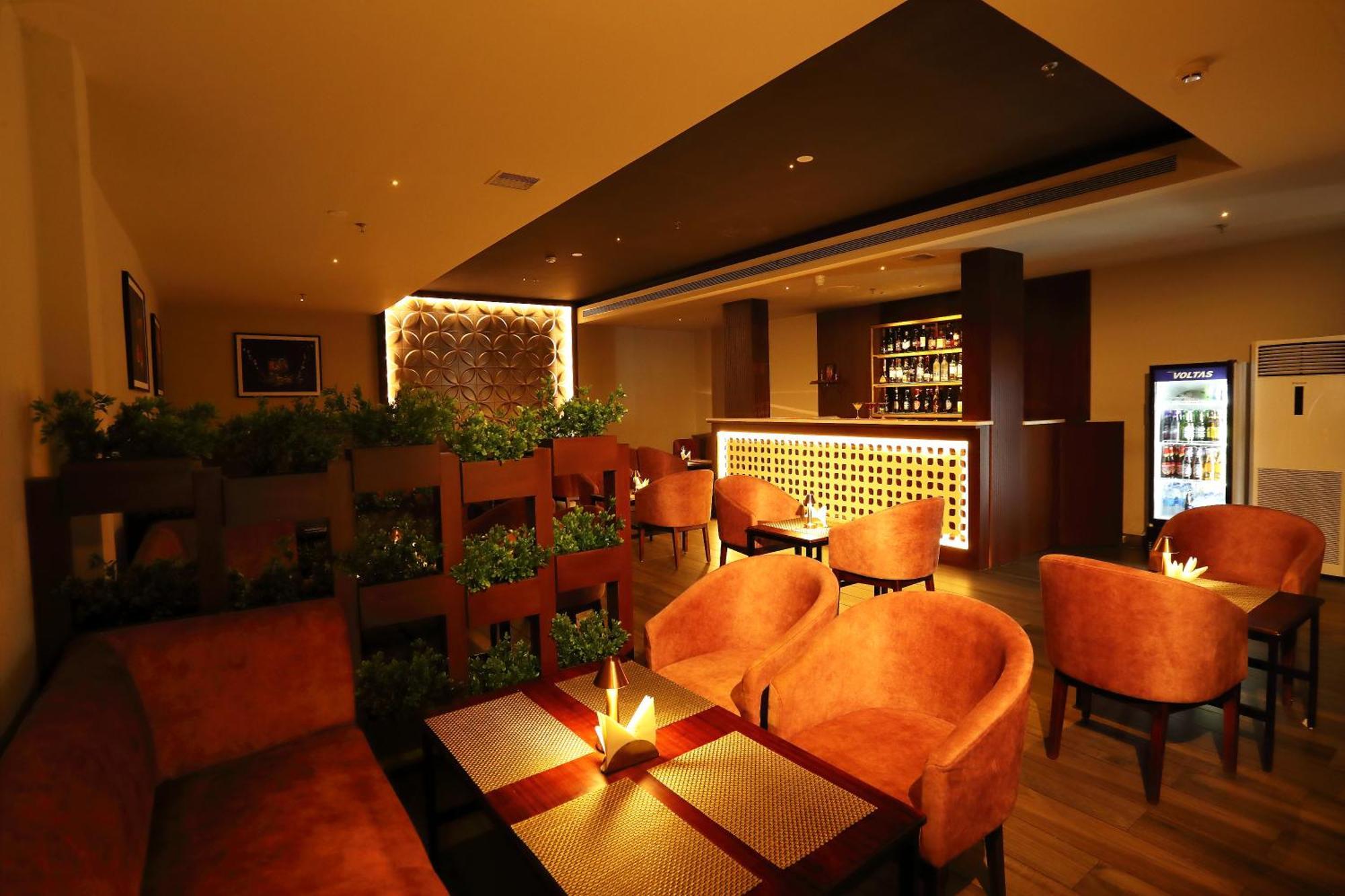 Magnet Hotel كانور المظهر الخارجي الصورة