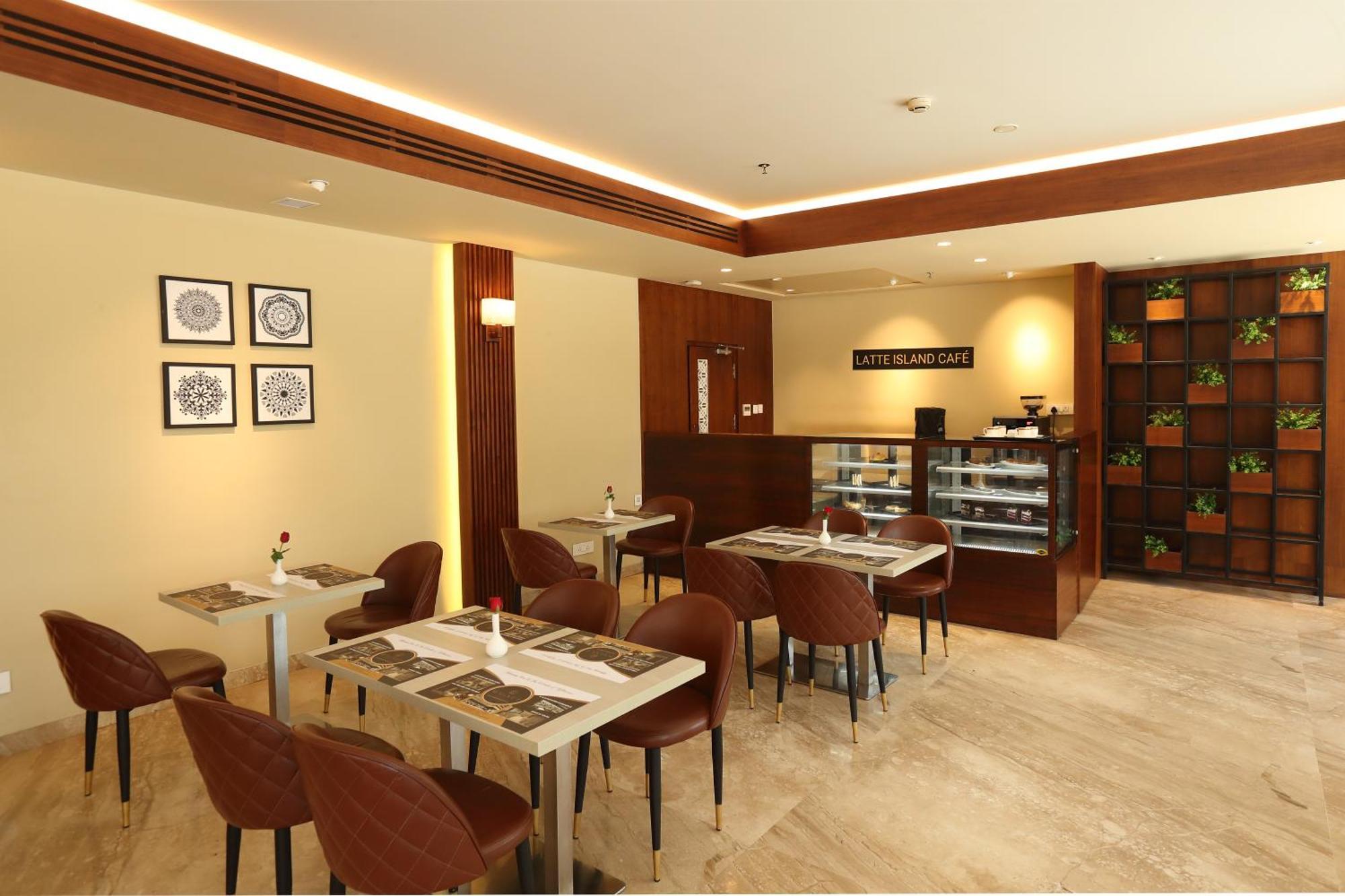 Magnet Hotel كانور المظهر الخارجي الصورة