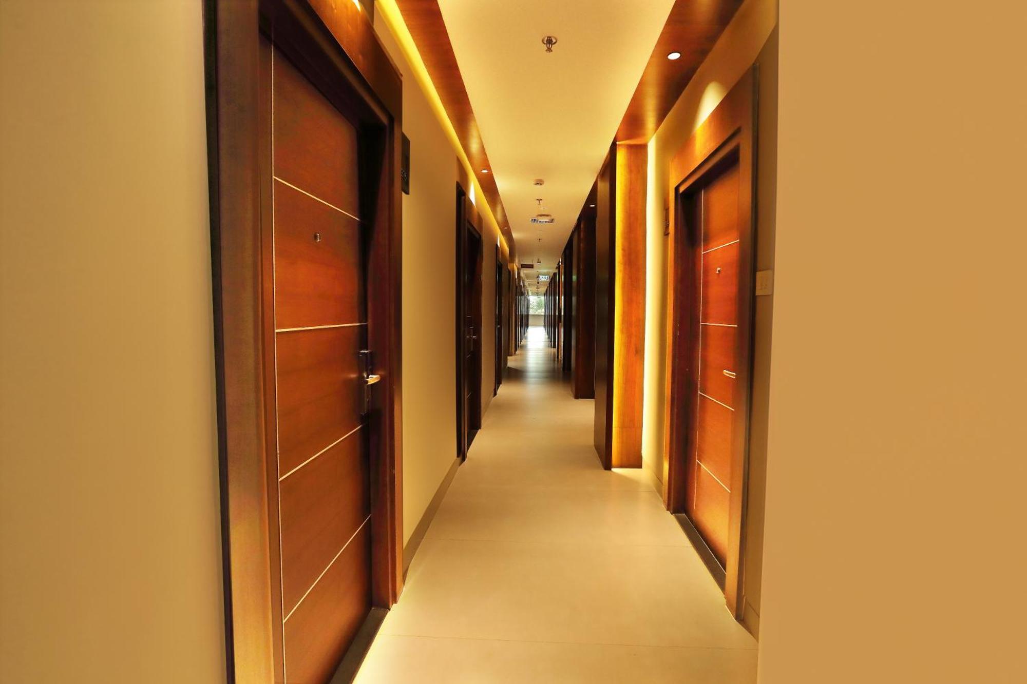Magnet Hotel كانور المظهر الخارجي الصورة