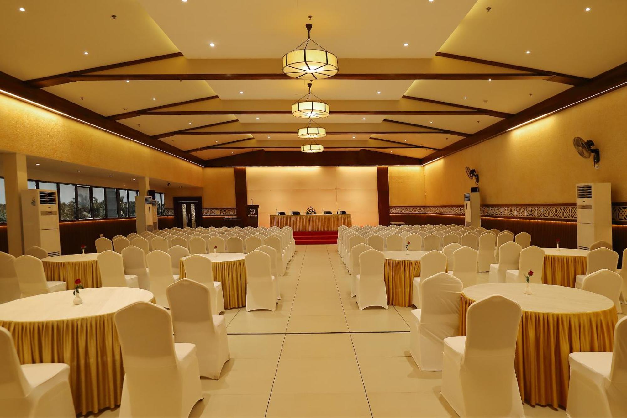 Magnet Hotel كانور المظهر الخارجي الصورة